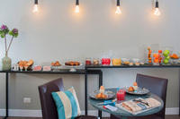Breakfast Room